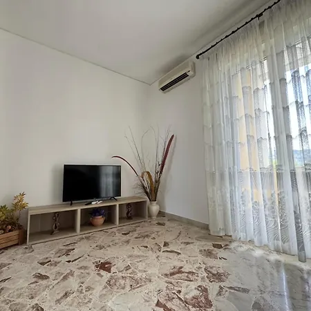 Attico A Due Passi Da Mondello Da Peppuccio Sea View Daire Palermo