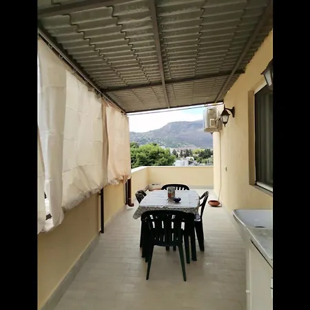 Attico A Due Passi Da Mondello Da Peppuccio Sea View Daire