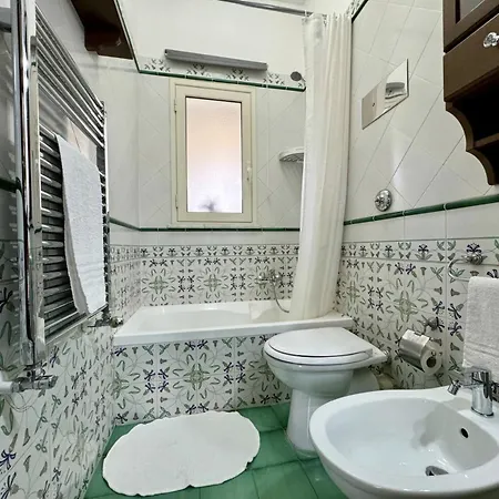 Attico A Due Passi Da Mondello Da Peppuccio Sea View